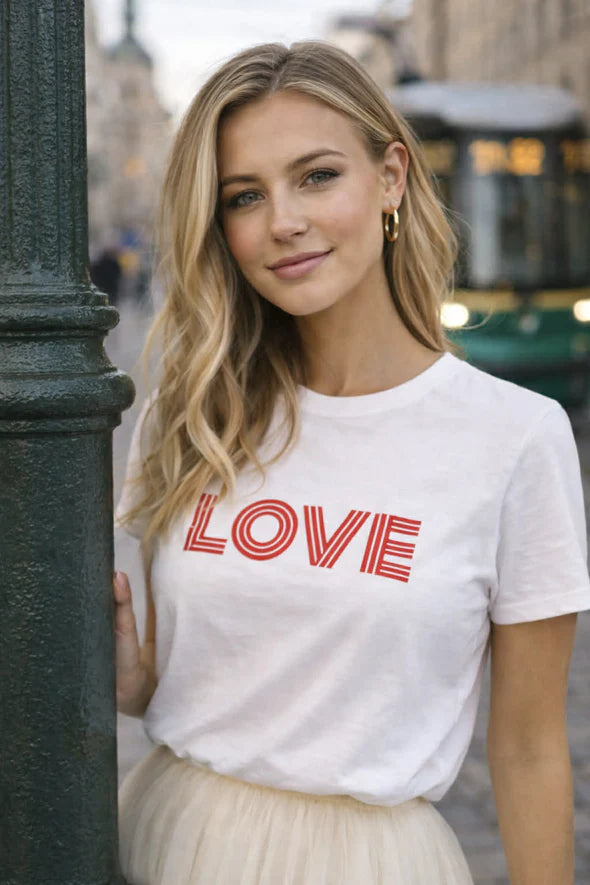 Dam LOVE T-shirt, rött vinyltryck