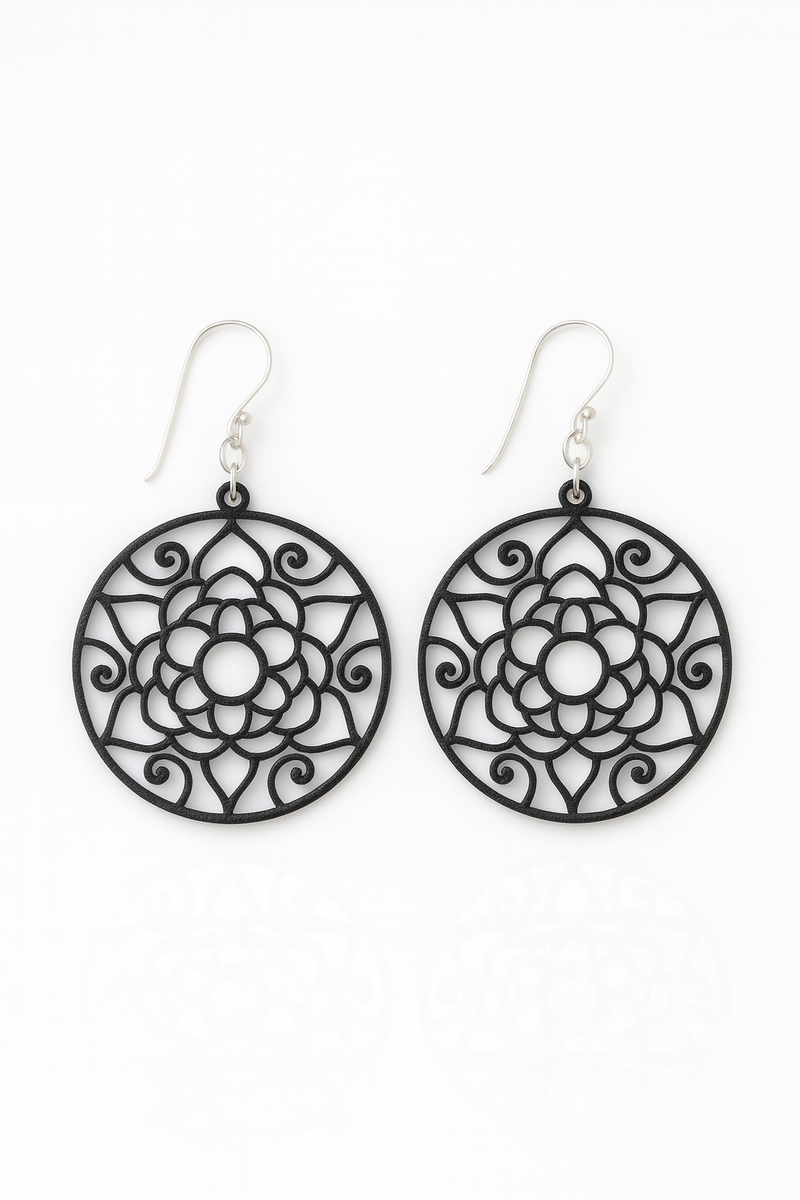 Puiset koristeelliset ympyrät